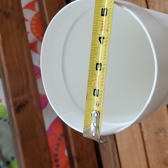 MCM breamco blow mold T-P roll holder - Picture 12 of 13